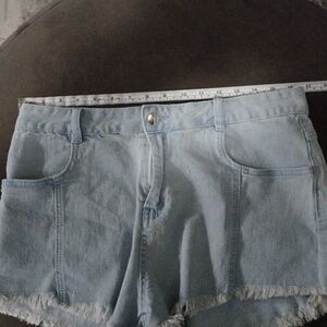 Women's Large frayed  jeans shorts.